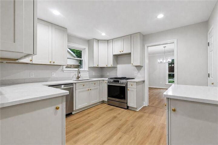 Property Photo:  5036 Purdue Drive  LA 70003 