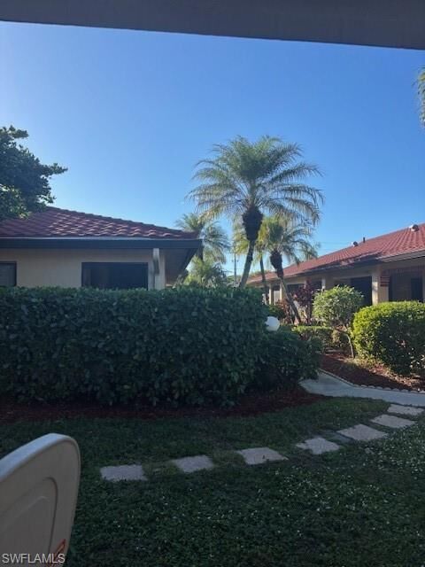 Property Photo:  2093 Pine Isle Ln 2093  FL 34112 