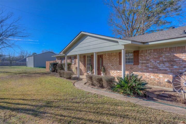 Property Photo: 574 Stonewall Preston Road LA 71078