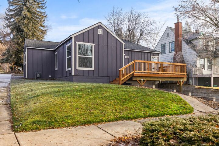 Property Photo:  1545 N Eldorado Avenue  OR 97601 