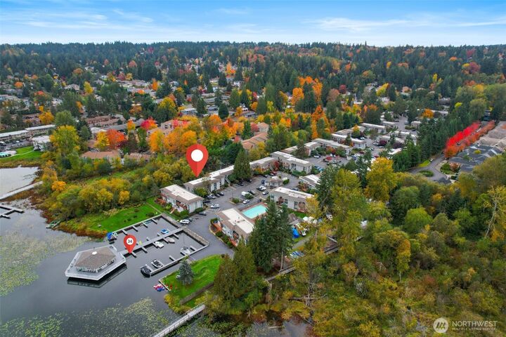 Property Photo:  17407 NE 45th Street 162  WA 98052 