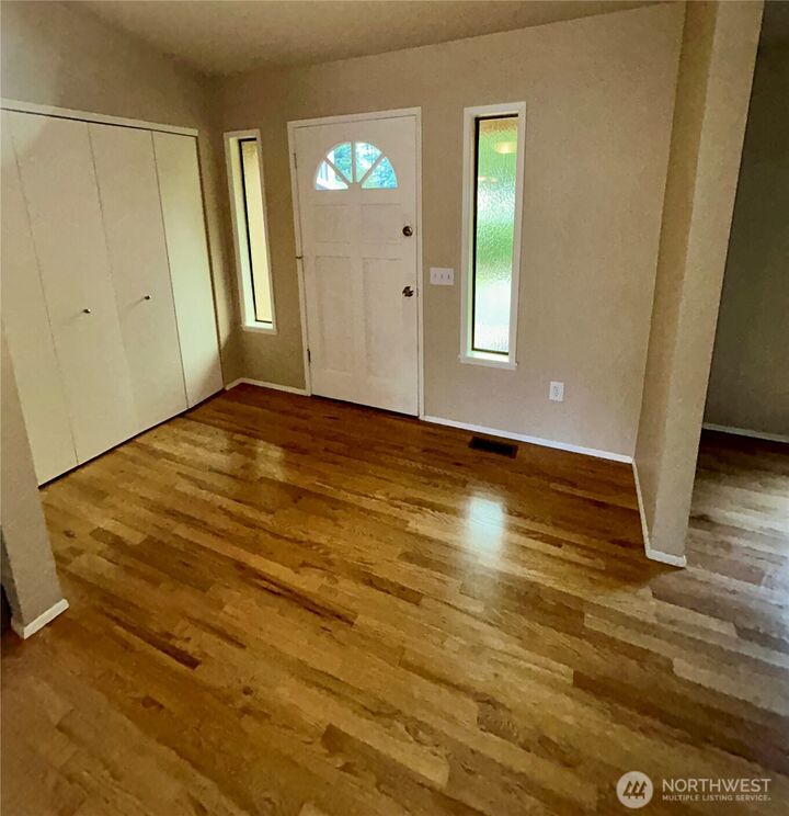 Property Photo:  13225 SE 337th Street  WA 98092 