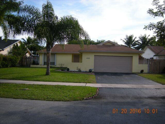 Property Photo:  4920 NW 85th Avenue  FL 33351 
