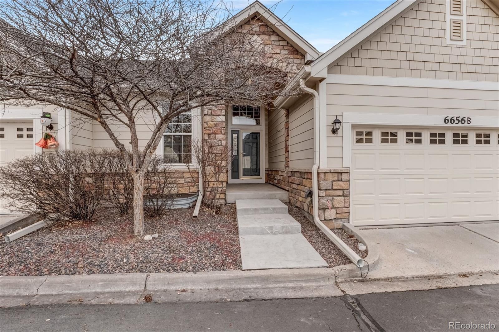 Property Photo: 6656 S Reed Way B CO 80123