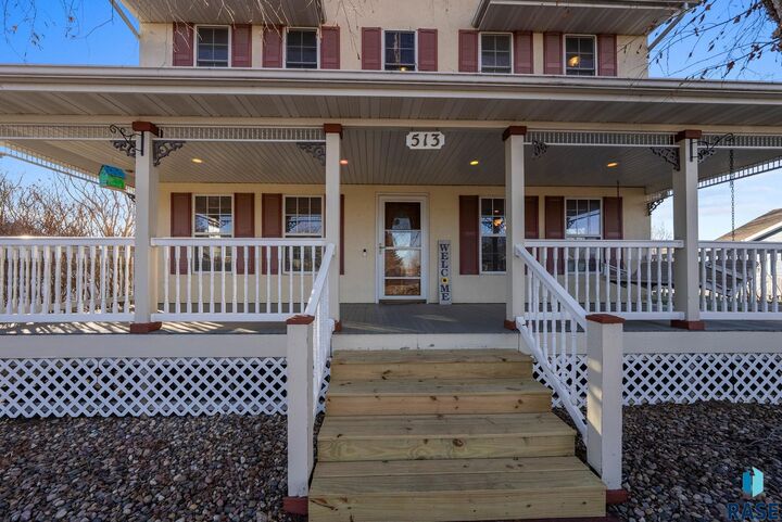Property Photo:  513 N Morning Rain Ave Avenue  SD 57005 