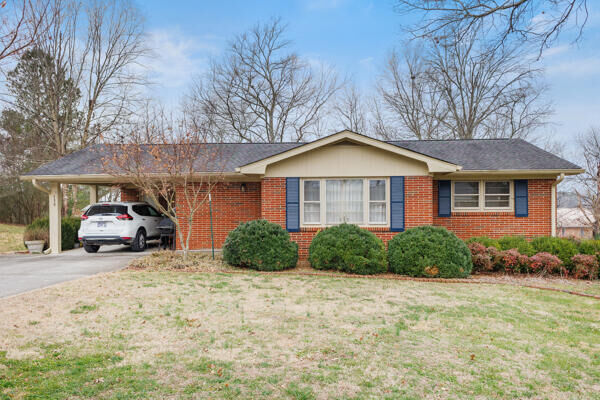 Property Photo:  130 Cherokee Circle  TN 37307 