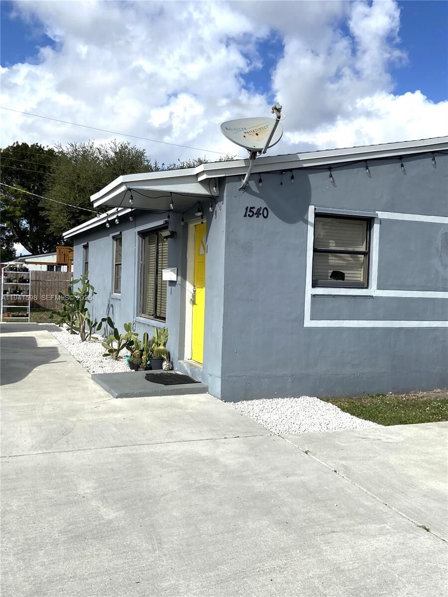 Property Photo: