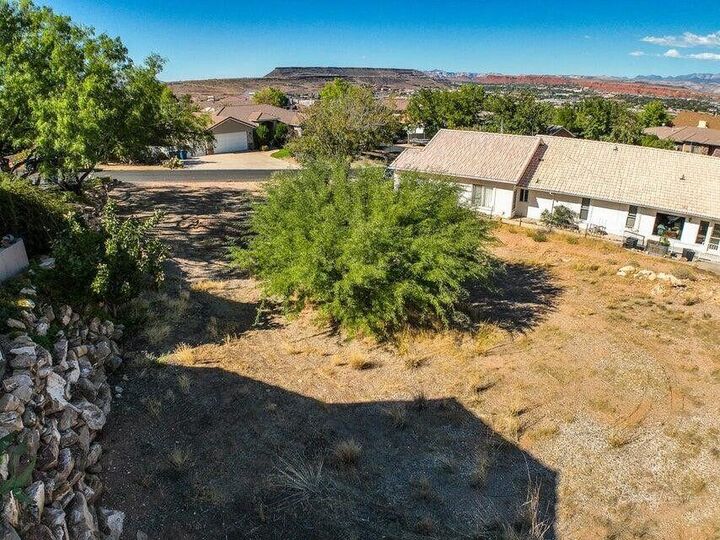 Property Photo:  498 Paintbrush Way 24  UT 84790 