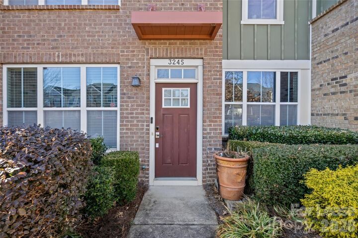 Property Photo:  3245 Bending Birch Place  NC 28206 