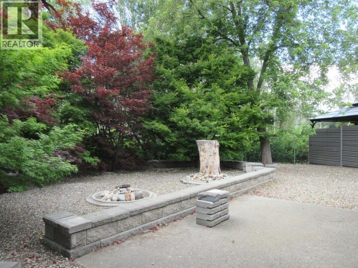 Property Photo:  415 Commonwealth Road 633  BC V4V 1P4 