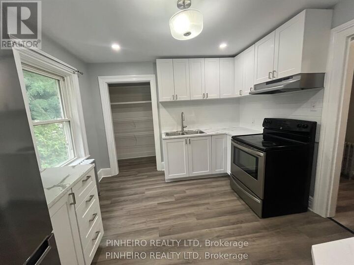 Property Photo:  611 Talbot Street 2  ON N6A 2T2 