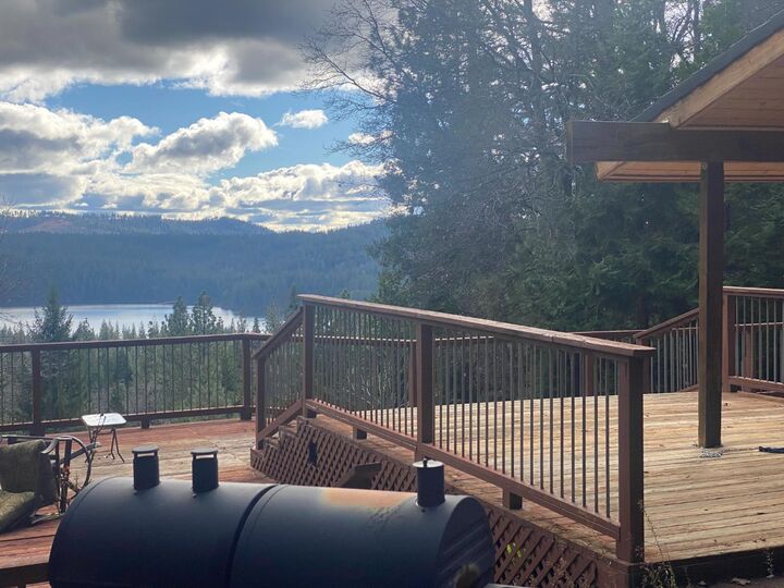 Property Photo:  1231 Garnet Court  CA 95726 