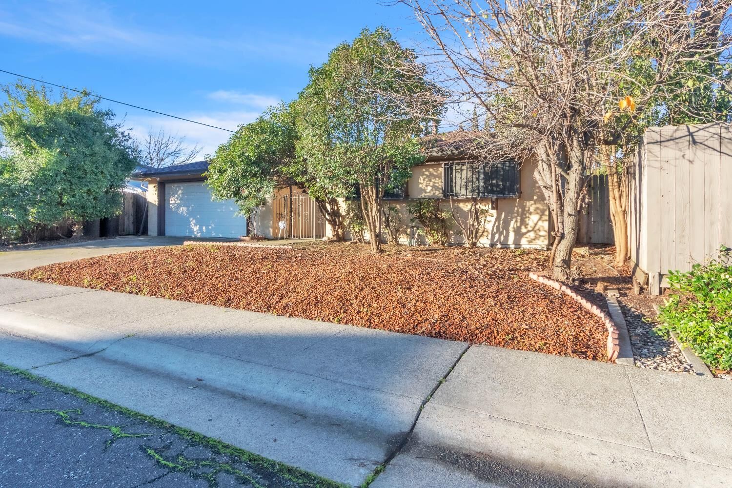 Property Photo:  1102 Augusta Way  CA 95661 