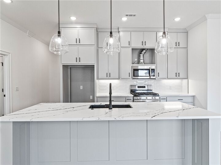 Property Photo:  1507 Lookout Lane  AR 72718 