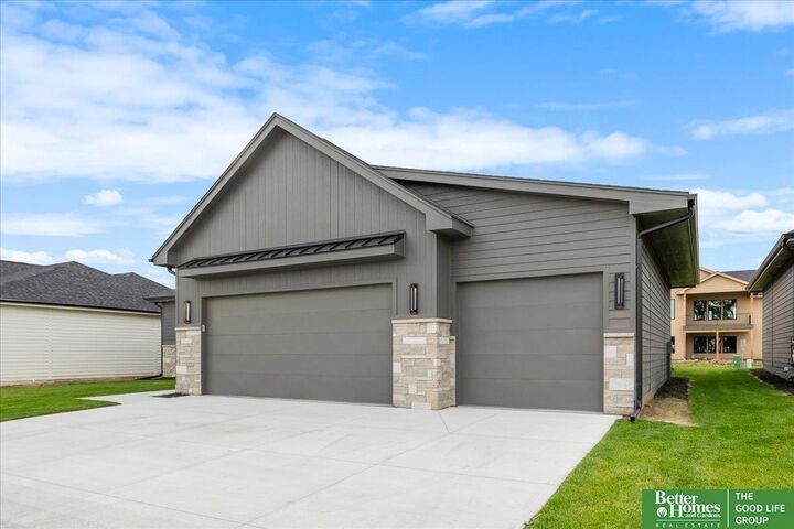 Property Photo: 5920 N 208th Street NE 68022