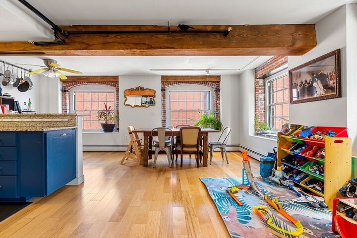 Property Photo:  240 Jackson St 328  MA 01852 