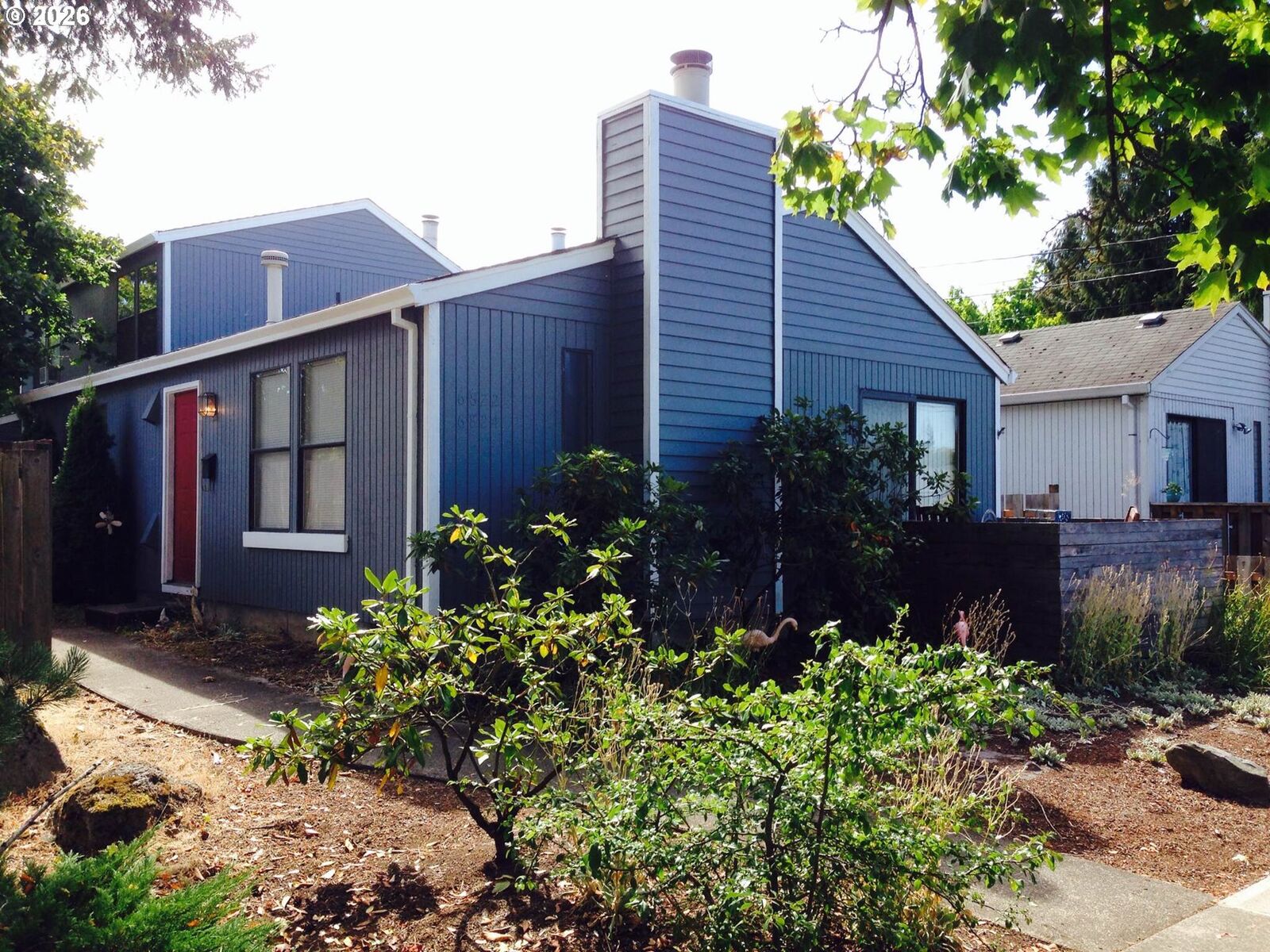 Property Photo:  6822 SE Woodstock Blvd  OR 97206 