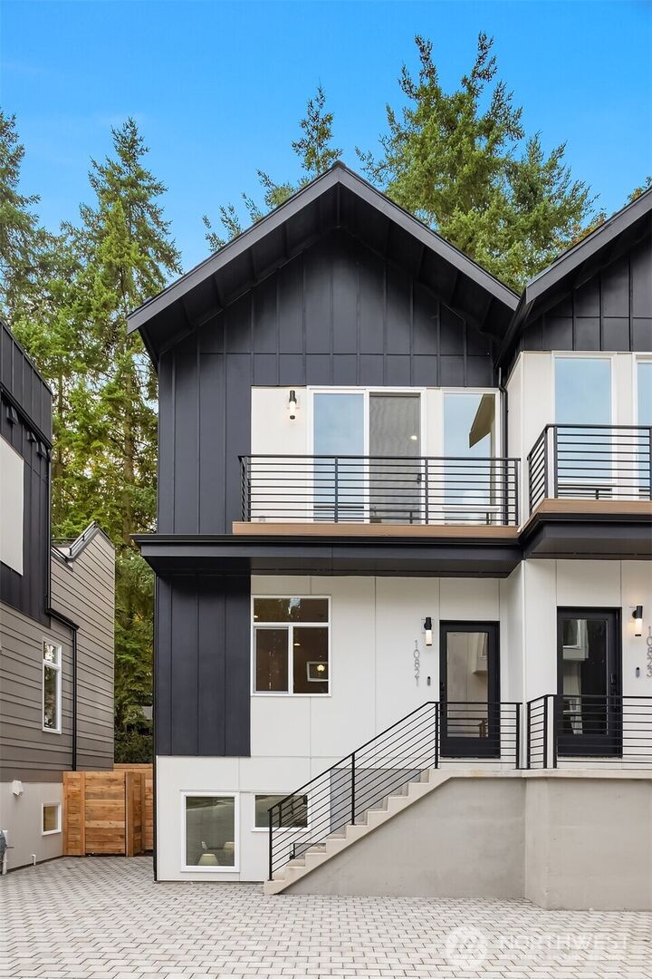 Property Photo: 10823 11th Avenue NE WA 98125