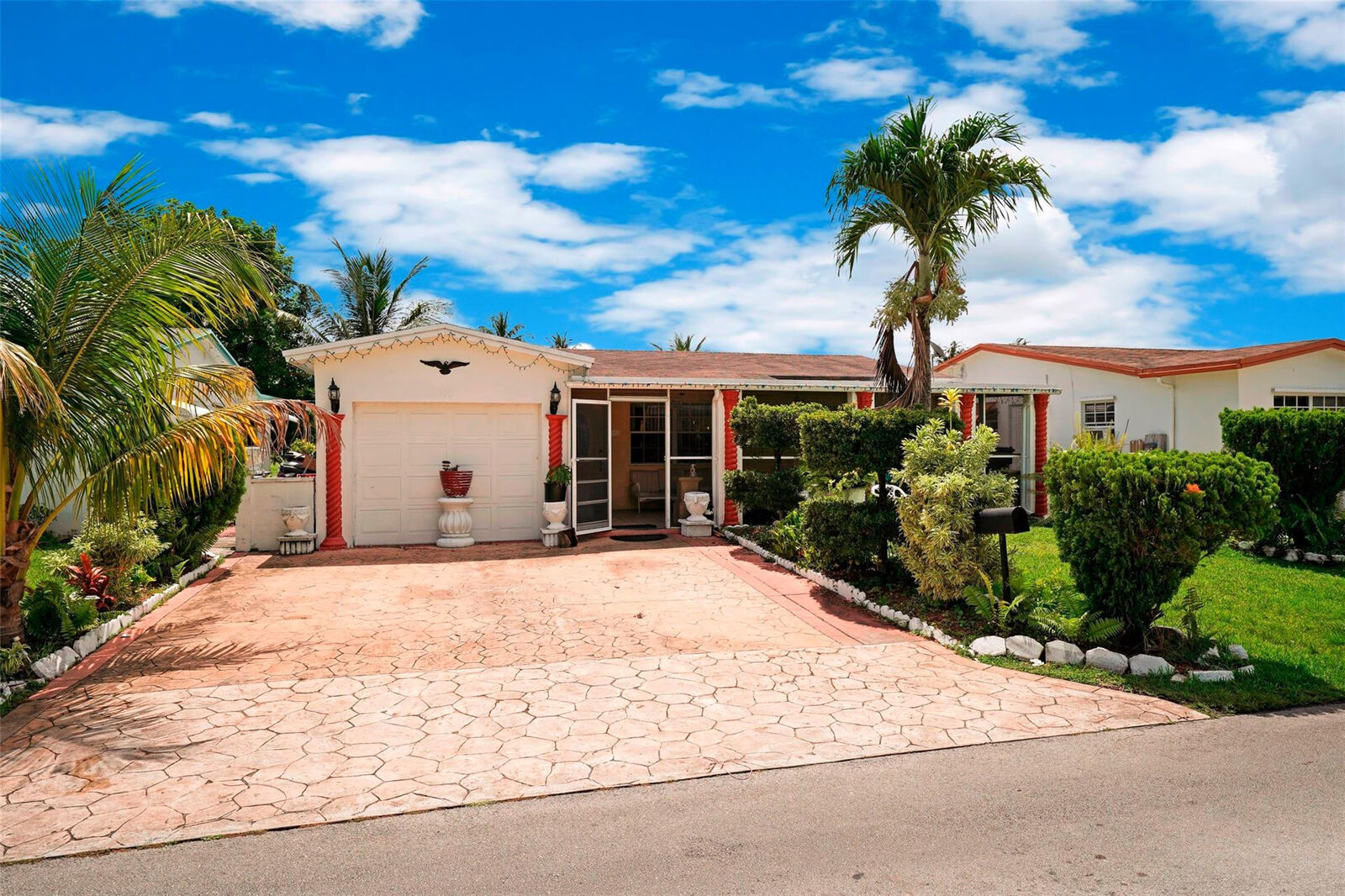 Property Photo:  4190 NW 52nd Avenue  FL 33319 