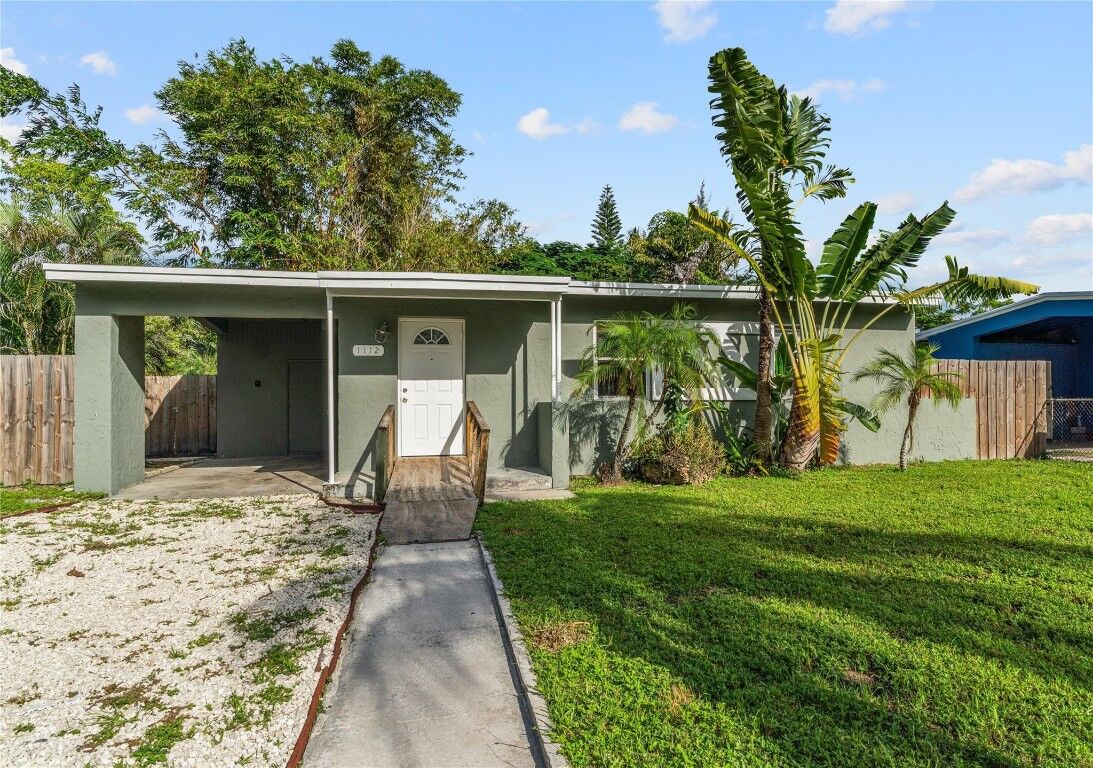 Property Photo:  1112 NW 15th Avenue  FL 33311 