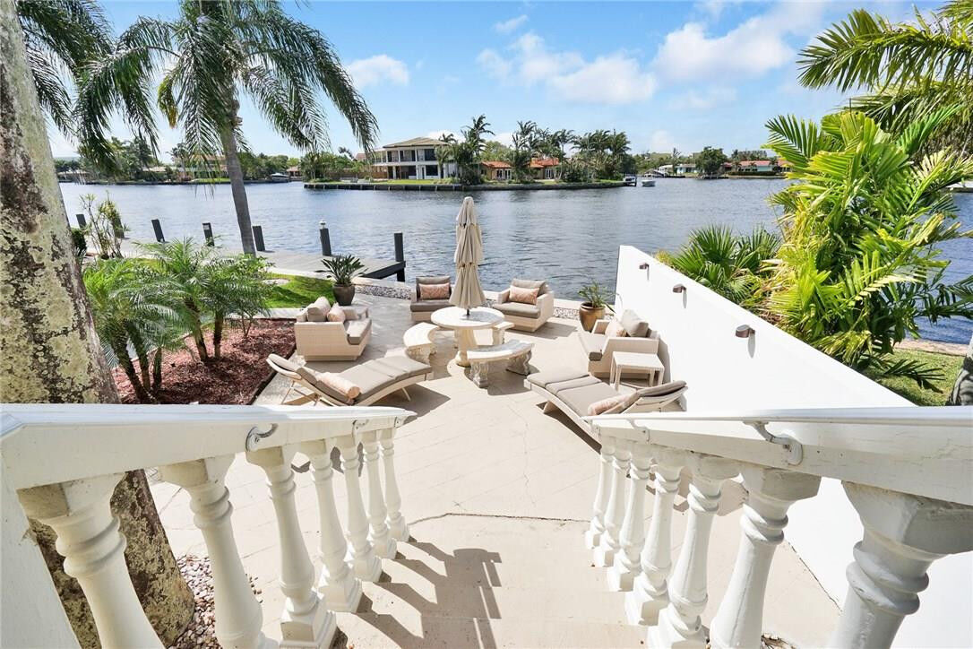 Property Photo:  1811 A Middle River Drive 1811A  FL 33305 