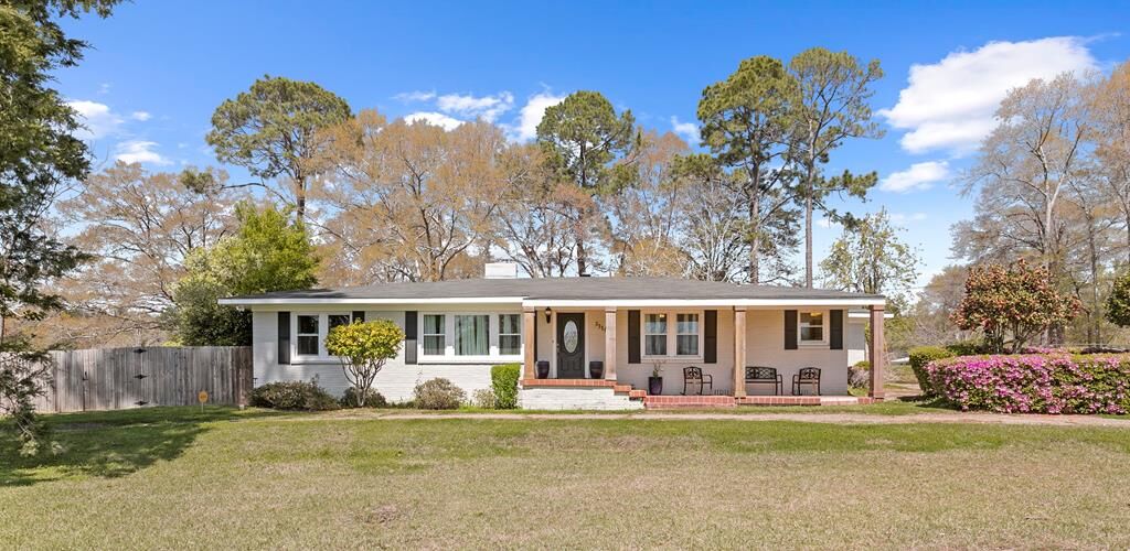 Property Photo: 3310 County Road 203 AL 36301