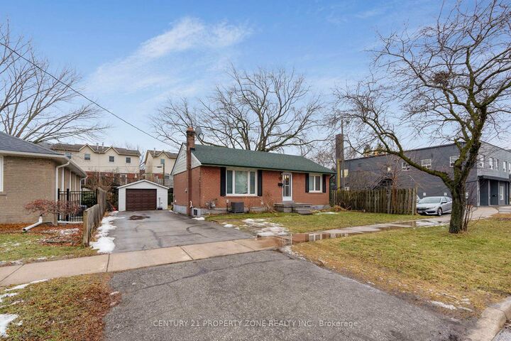 Property Photo:  64 Florence Drive  ON L6K 1V6 