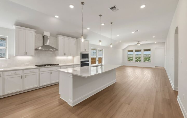 Property Photo:  6900 Cliff Rose Drive  TX 78669 