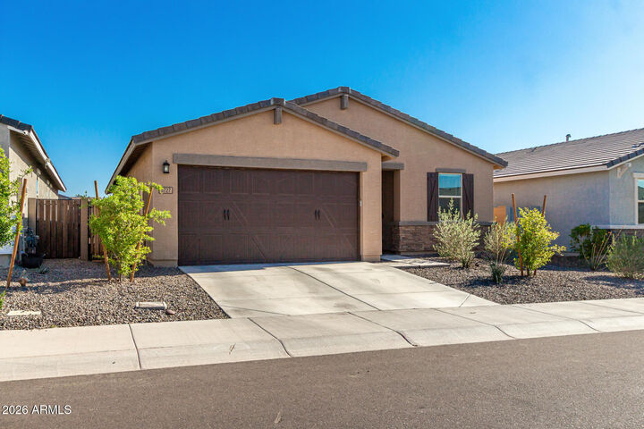 Property Photo:  6727 W Pedro Lane  AZ 85339 