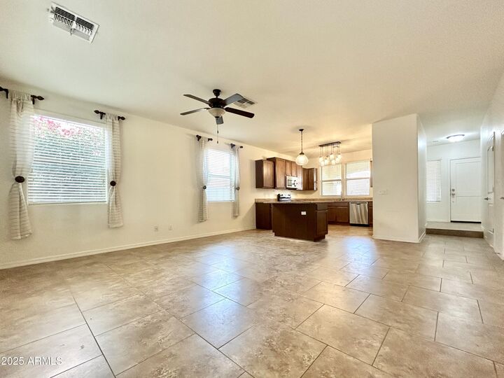 Property Photo:  1418 S Jessica Lane  AZ 85281 