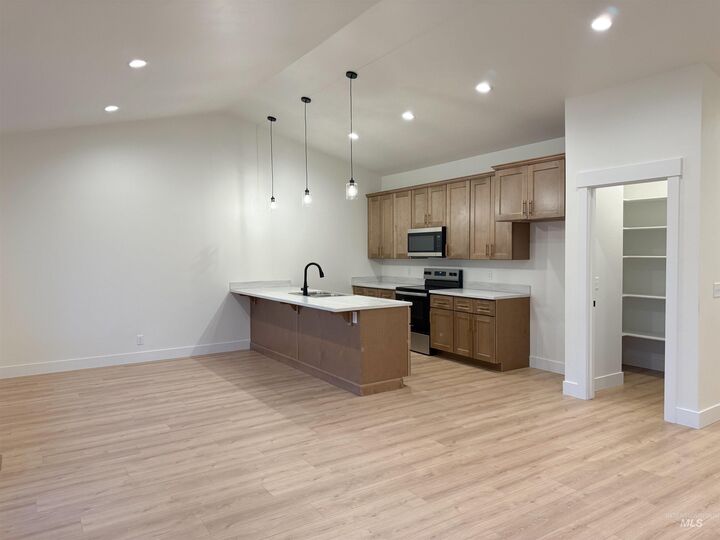 Property Photo:  245 Whitman St  ID 83311 
