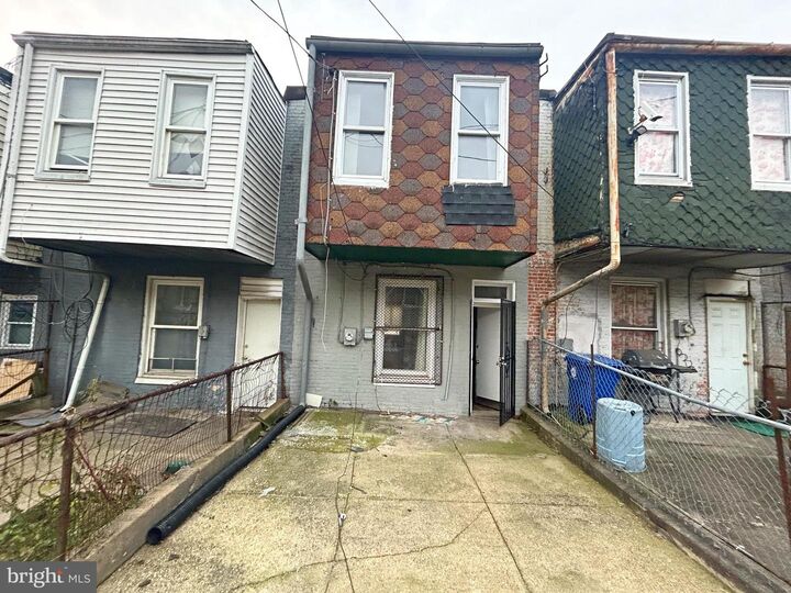 Property Photo:  1652 Darley Avenue  MD 21213 