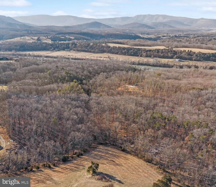 Property Photo:  204 Russ Johnson Road  VA 22630 