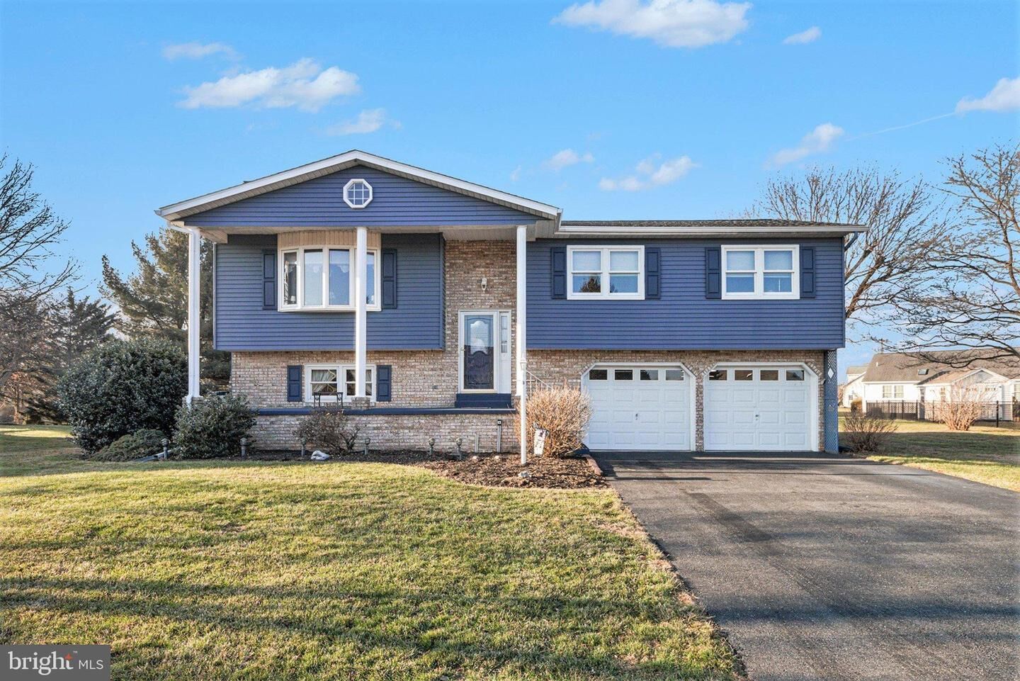 Property Photo:  440 Croghan Drive  PA 17013 