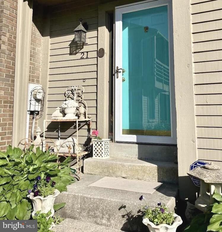 Property Photo: 21 Muir Woods Court MD 21403