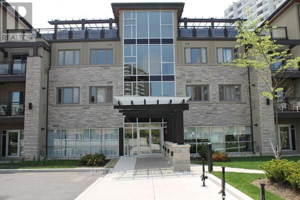 Property Photo:  570 Lolita Gardens 424  ON L5A 0A1 