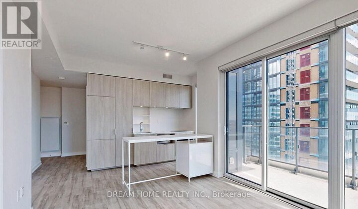 Property Photo:  77 Shuter Street 2306  ON M5B 0B8 