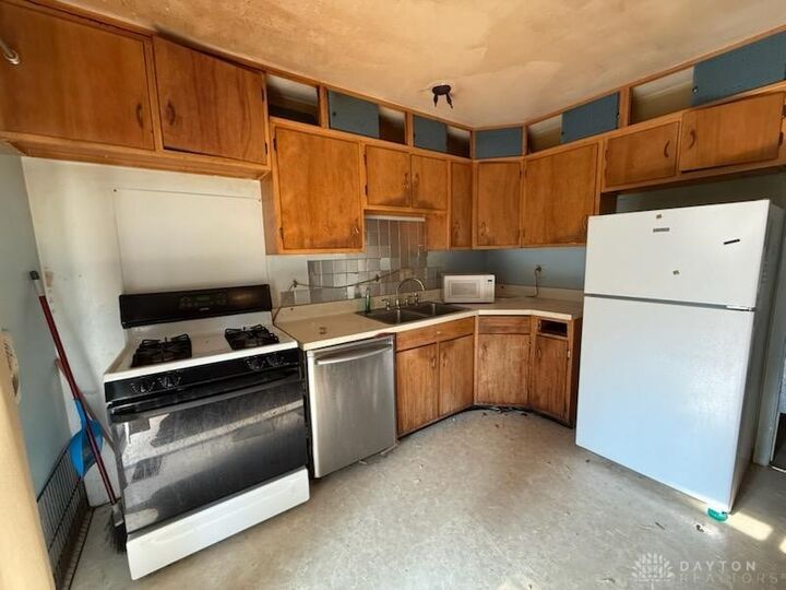 Property Photo:  4867 Northgate Court  OH 45416 