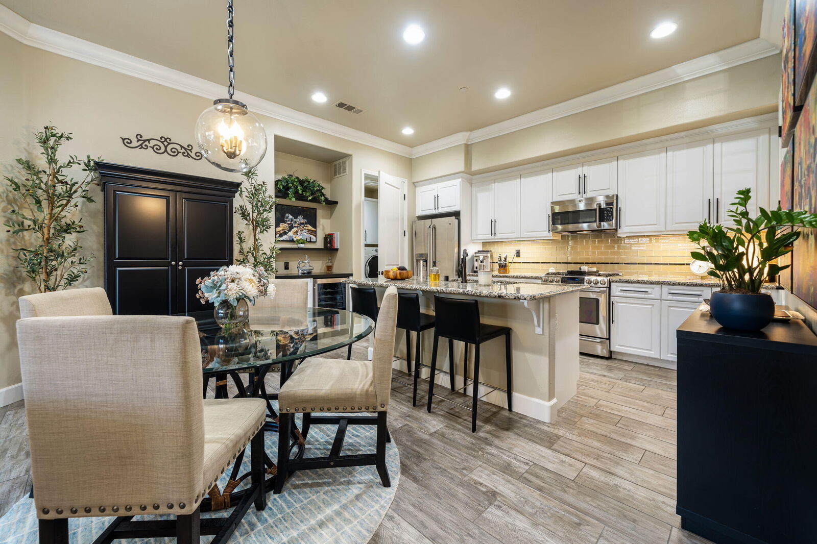 Property Photo:  2102 Via Calderia 2102  CA 92260 