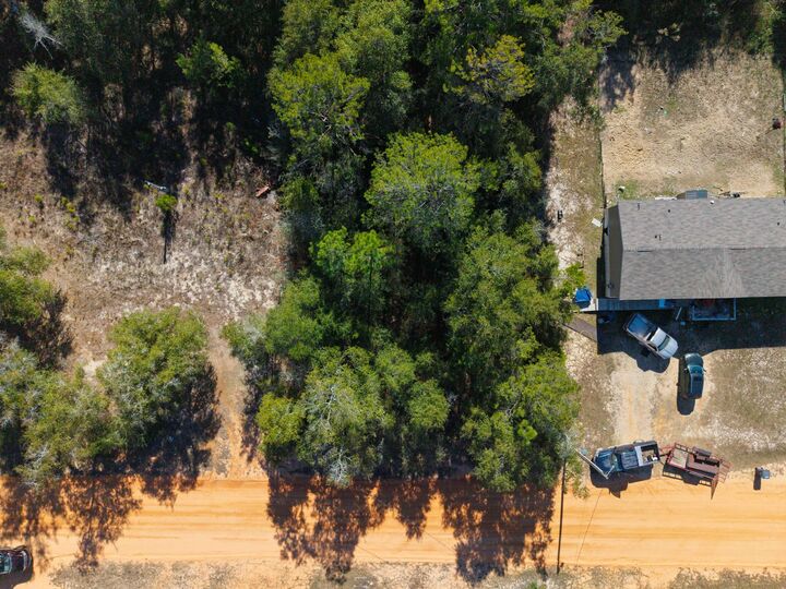 Property Photo:  Lot 3 W Cypress Avenue  FL 32433 