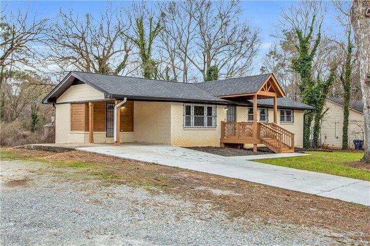 Property Photo:  2000 Fairburn Road SW  GA 30331 