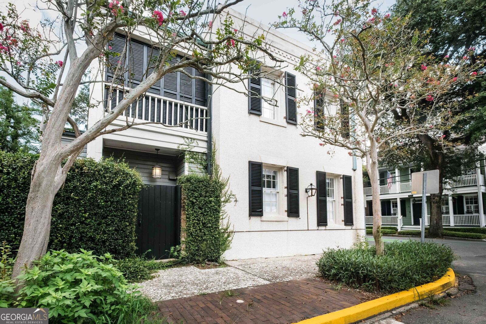 Property Photo:  17 Price Street  GA 31401 