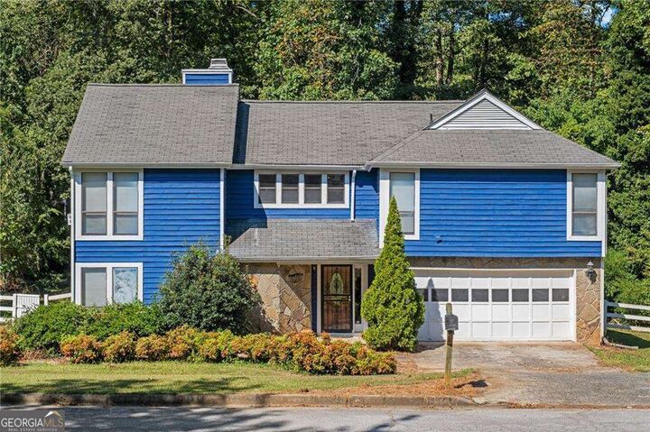 Property Photo:  990 Chapman Lane  GA 30088 
