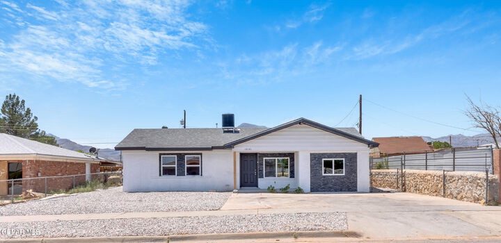 Property Photo:  10141 Alcan Street  TX 79924 