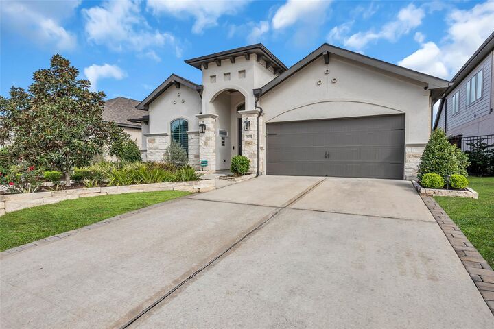 Property Photo:  28225 Woodland Bend Way  TX 77386 