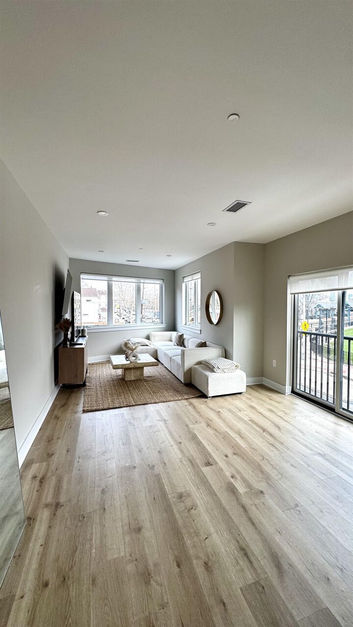 Property Photo:  203-205 Randolph Ave 101  NJ 07305 