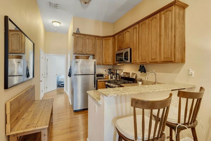 Property Photo:  136 New York Ave 3R  NJ 07307-1111 