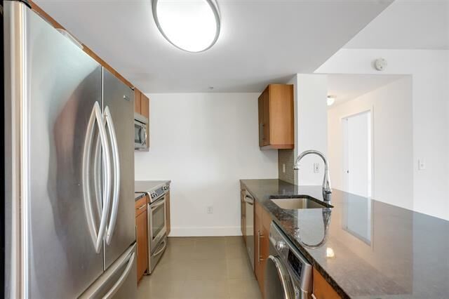 Property Photo:  88 Morgan St 4601  NJ 07302 