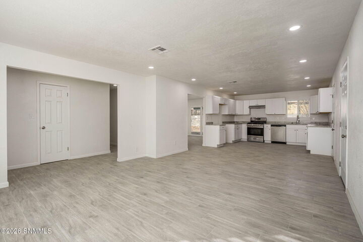 Property Photo: 2035 O'Donnell Drive NM 88001