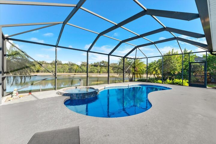 Property Photo:  343 River Enclave Ct  FL 34212 